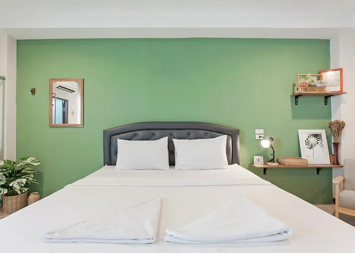 Cozzi By Grand Airport Resort